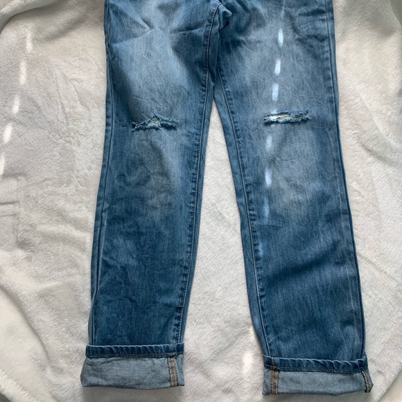 Light wash denim overalls - Picture 3 of 4